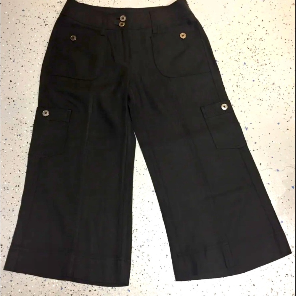 WHITE HOUSE BLACK MARKET 100% silk capri cargo style pants black sz 6
